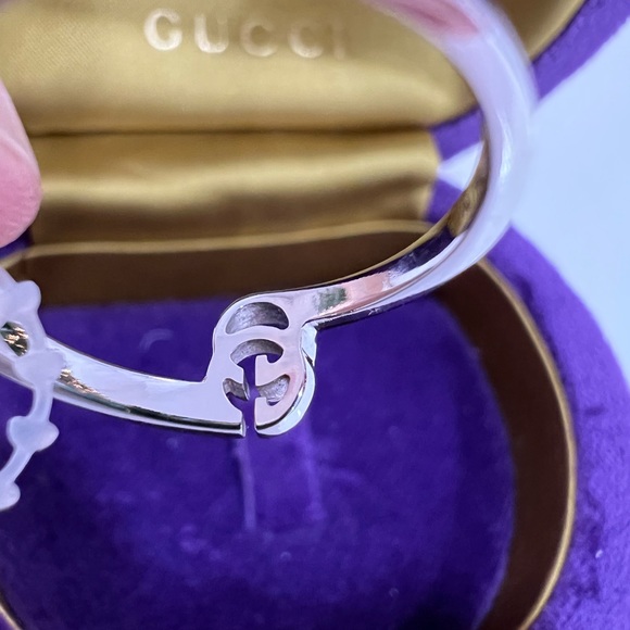GUCCI GG Running 18K White Gold Stacked Ring - Picture 5 of 11